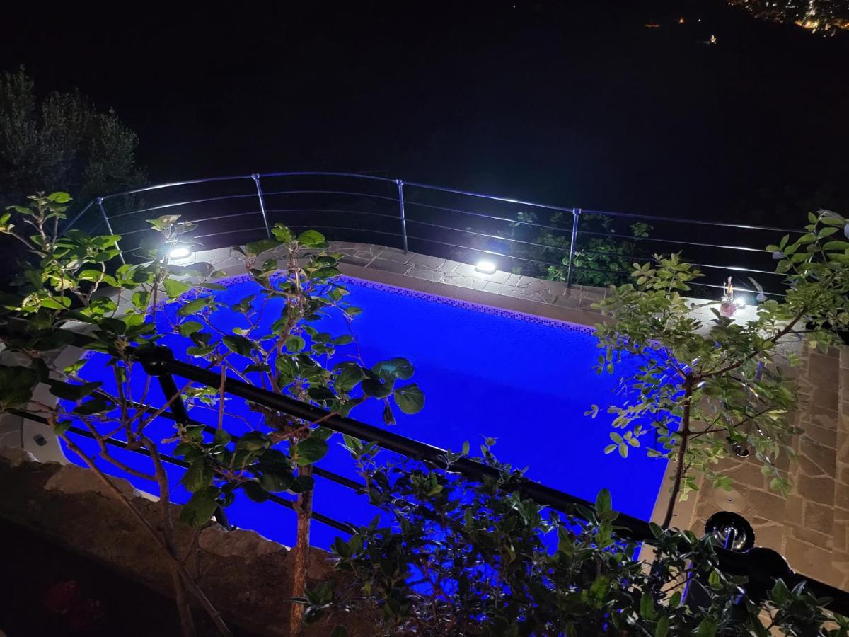 Villa Nera Budva Luaran gambar