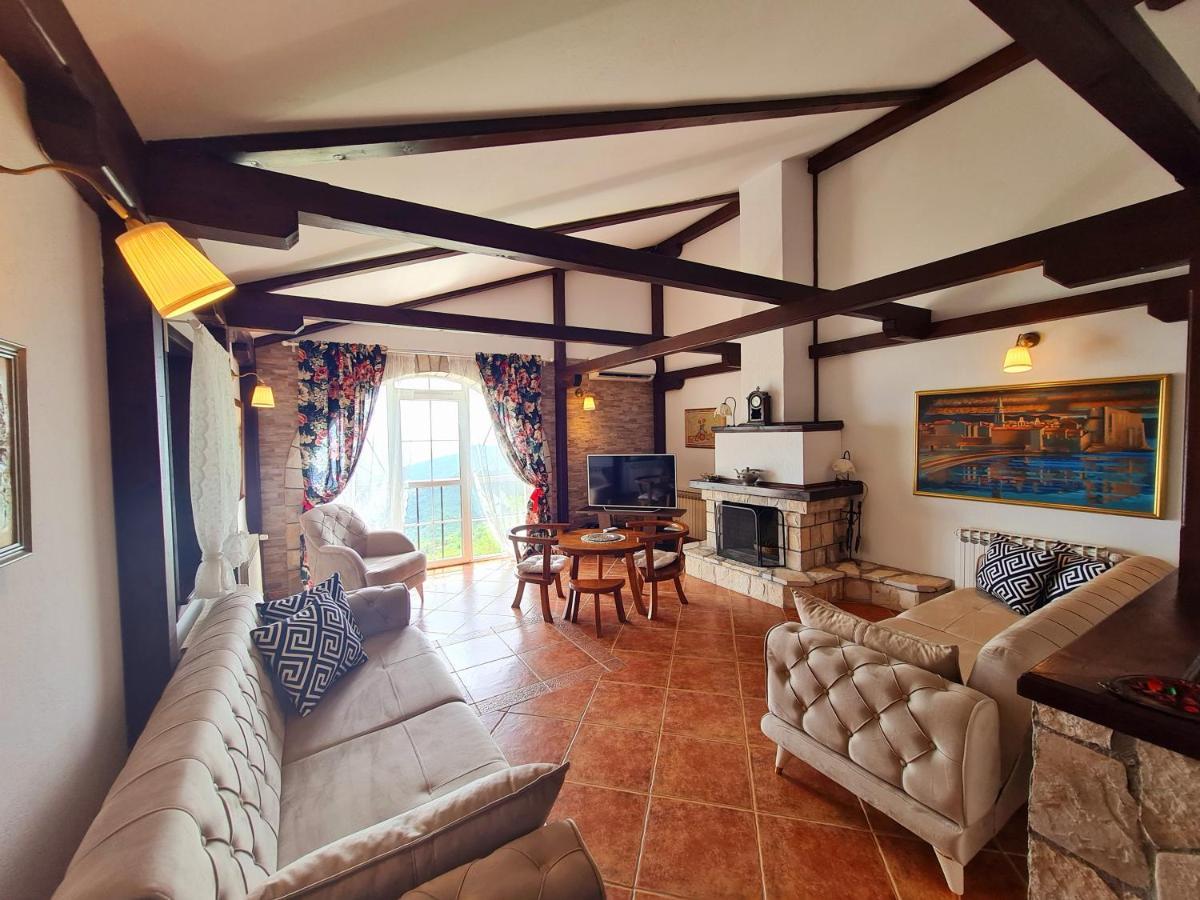 Villa Nera Budva Luaran gambar