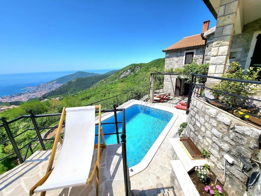Villa Nera Budva Luaran gambar