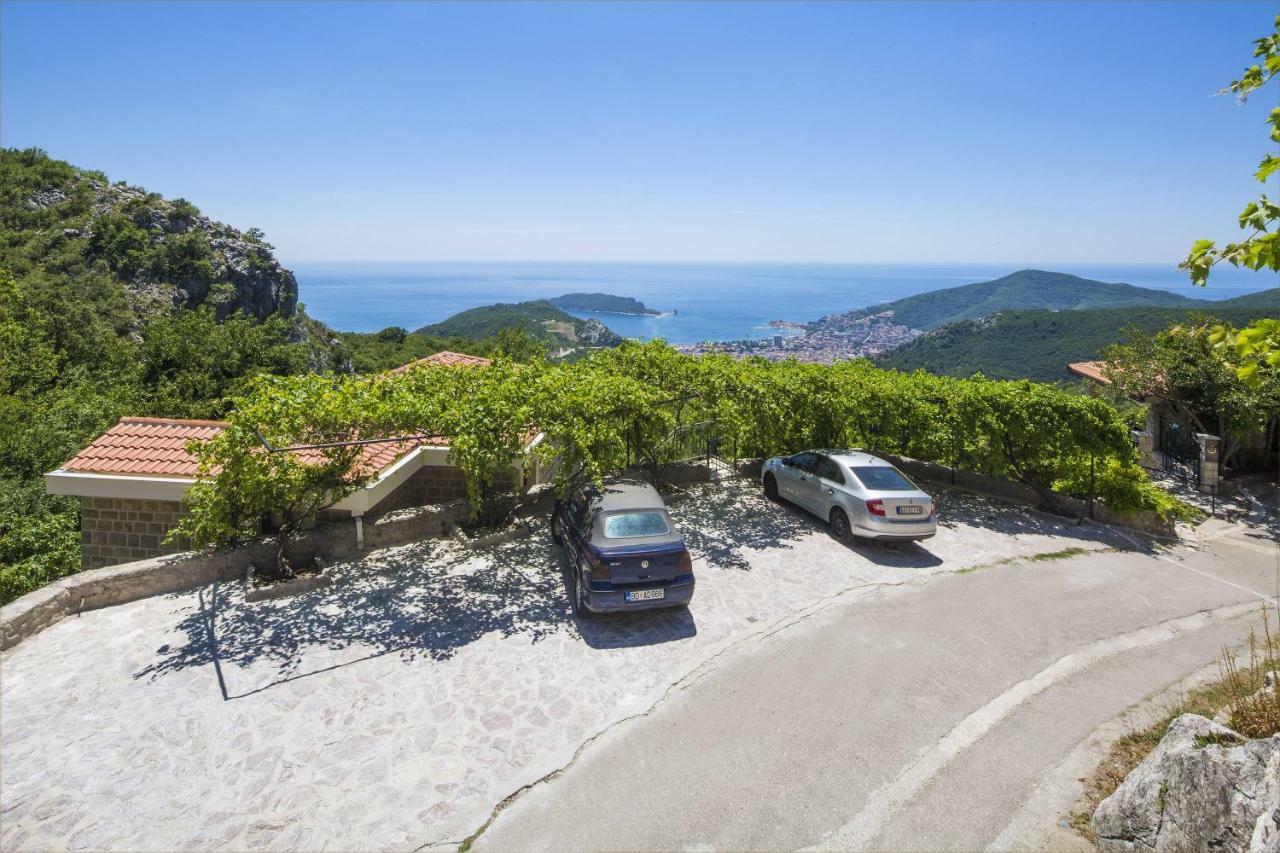 Villa Nera Budva Luaran gambar